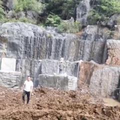 黑白根礦山